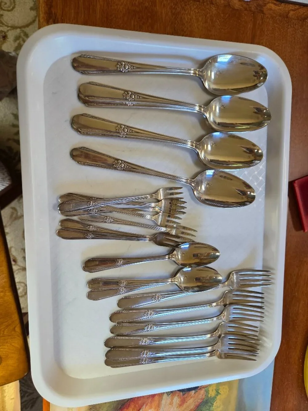 vintage silverplate memory hiawatha pattern 24 piece WM ROGERS